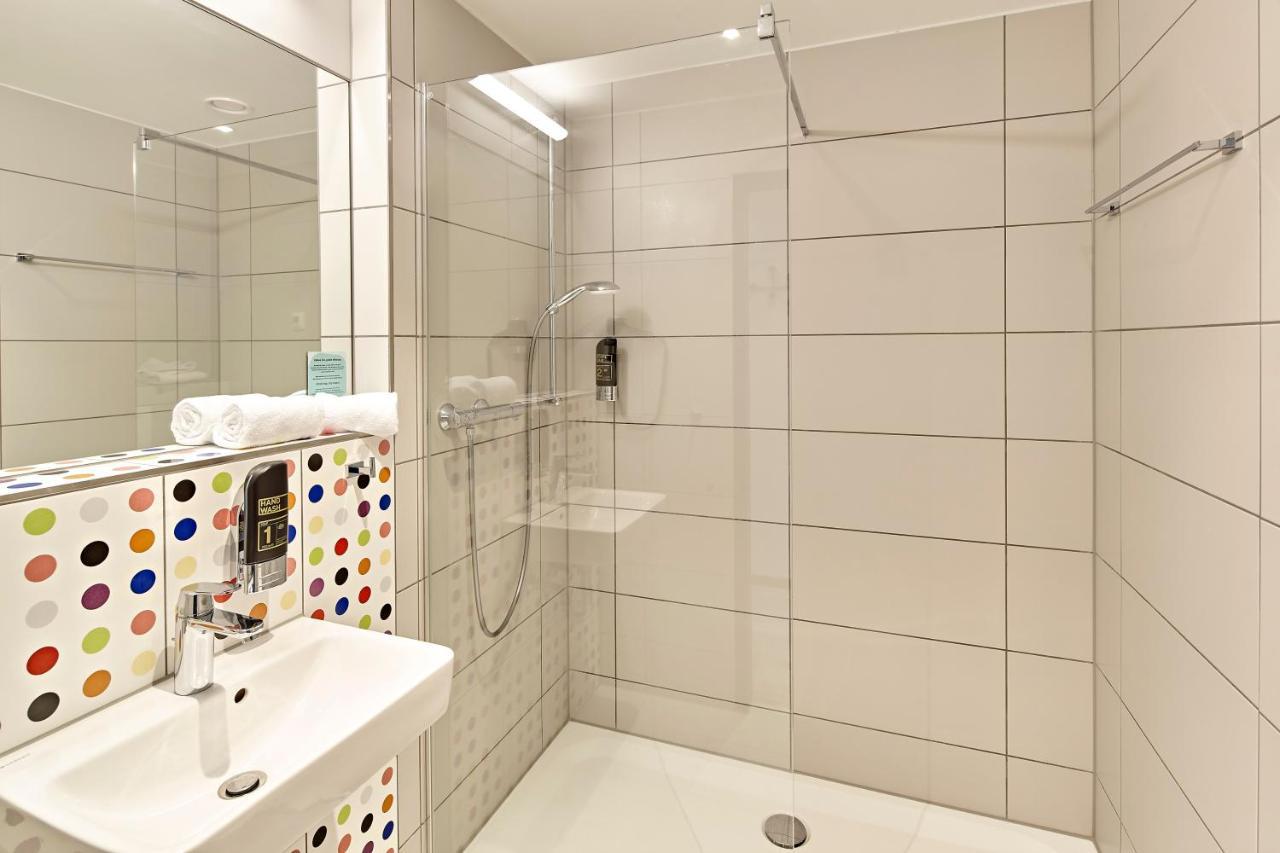 Meininger Hotel Koeln West Εξωτερικό φωτογραφία